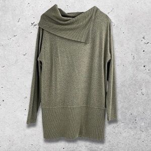 White House Black Market Soft Spun Knit‎ Cowl Neck Tunic Heather Green W Medium